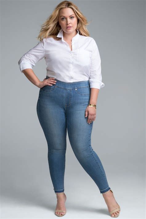 Jeans for curves. Jul 26, 2019 ... Not only is the fit amazing, but the ultra high rise is super flattering and the fabric has tons of stretch but also great recovery, so it helps ... 