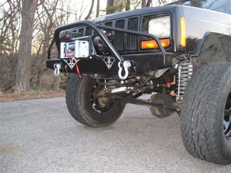 Jeep cherokee xj prerunner kit.  Master Fabricator Dan"Tubby"Billig gi...