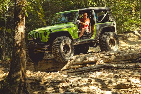 Jeep off road trails near me. Nov 20, 2021 · Alright, so you are set on hitting the 4x4 trails in South Carolina. It looks like you are heading to Gulches ORV Park in Northwest SC (Laurens County). Gulches is a family friendly park with trails for every skill level. They have almost 50 trails at Gulches, so there is enough terrain to fill the whole weekend; the park is usually muddy with ... 