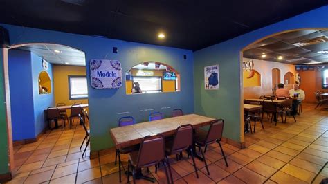Dine in or Take Out, Jefe's the Place. Enjoy great food and drinks at our spacious dining room or at the convenience of your home. Family Packages available with Free Sopapillas. Visit...