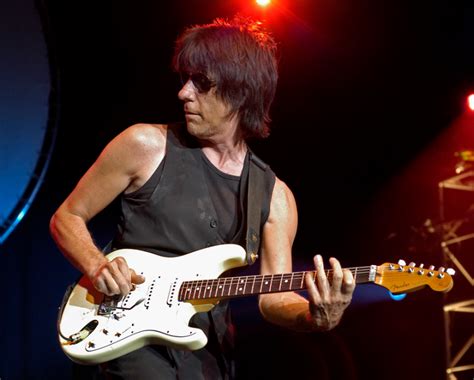 Jeff Beck Net Worth (Guitarist)