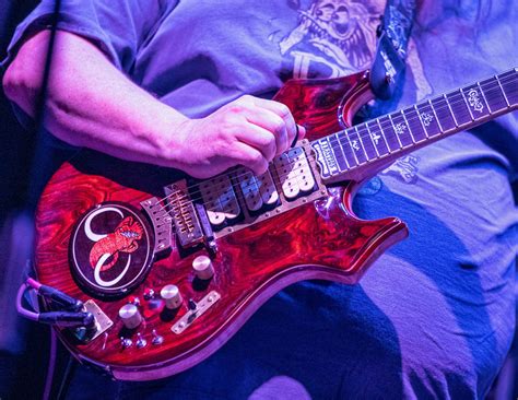 Jeff Mattson receives Scarlet Fire Guitars “Woolly Mammoth” guitar