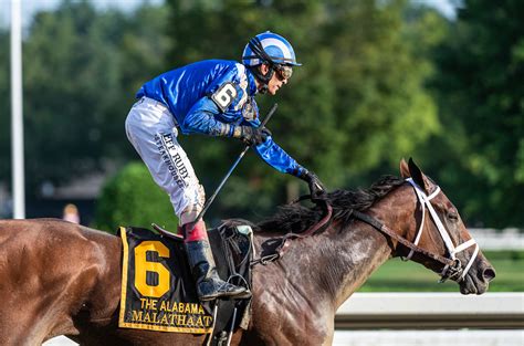 Xpressbet writer Jeff Siegel offers his top plays for Saturday. Keeneland Race 3 (Breeders’ Cup Filly and Mare Sprint, 11:50 a.m. ET) #8 Goodnight Olive (3-1) Ghostzapper filly has much in her favor and offers excellent wagering value at 3-1 on the morning line if you can get it.. 