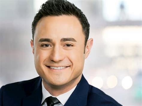  Frank Vascellaro is an American news anchor for WCCO since joining the station in 2006. He co-anchors the 5 p.m., 6 p.m., and 10 p.m. news Monday through Friday alongside his wife. On June 29, 2006, the couple became the first married couple to co-anchor a daily news program in the Twin Cities. . 