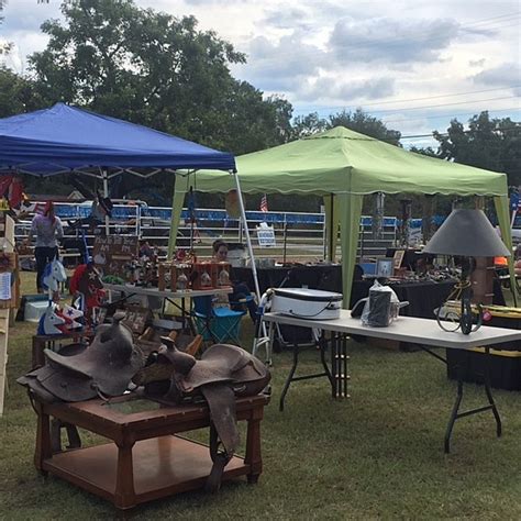 Jefferson county flea market. If you’re on the hunt for an old electric stove that carries a rich history, antique stores and flea markets are excellent places to start your search. These treasure troves often ... 
