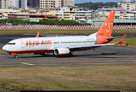 Flights from Seoul to Jeju with JEJU air from KRW23,000*. 