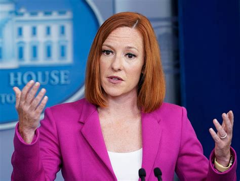 Jen Psaki on #TheView [Epic comment] "Go to a kickboxing