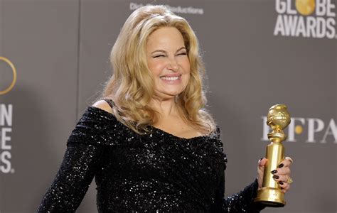 Jennifer coolidge acceptance speech. After a full career of iconic comedic roles, Jennifer Coolidge finally took home her first Emmy at the 2022 awards show. And in true Jennifer Coolidge fashion, her acceptance speech was just as ... 