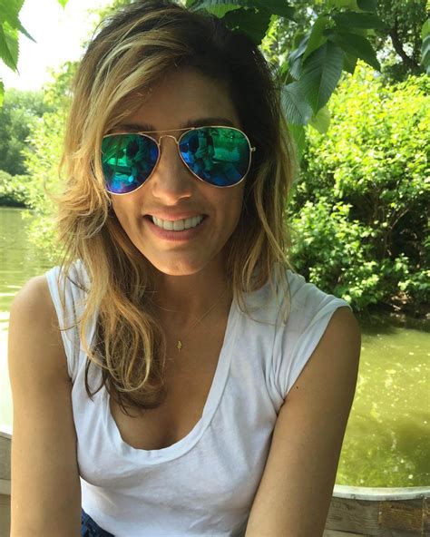 As previously revealed, Jennifer Esposito is set to return to