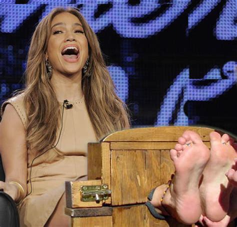Jennifer lopez tickle. Celebrity/Fiction Foot Tickling Drawings/Pics 🔜 Miley Cyrus, Jennifer Lopez, Angelina Jolie, FRIENDS & more! Foot Tickling GIFs/Sequences/Clips DON’T WAIT!! 