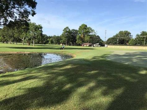 Jennings Golf Club Info & Green Fees (between $29-$35)