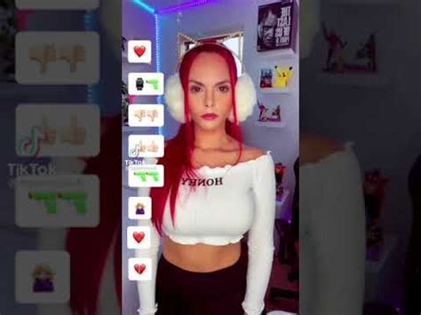 Jenny🍭 su TikTok