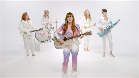 Jenny Lewis: Just One of the Guys
