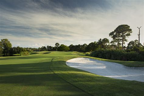 Jensen beach golf club. Jensen Beach Golf Club, located in Jensen Beach, Florida, is a premier destination for golf enthusiasts in South Florida. With its close proximity to Hutchinson Island and the beaches, it offers a convenient and picturesque setting for both locals and vacationers. 