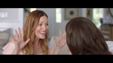 Screenshots. Leslie Mann has a secret to share with her daughter: she doesn't have any tan lines! Her daughter, perplexed by this confession, is just hoping that Leslie's lack of tan lines is due to her use of Jergens Natural Glow and not some sort of nude beach situation. Leslie mischievously shrugs and leaves the answer up to her daughter's .... 