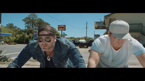 Jerrod Niemann/Lee Brice - Little More Love - YouTube