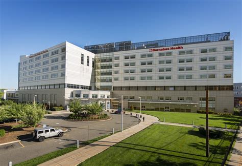 Jersey city hospital. Quality Rankings & Ratings. To help patients decide where to receive care, U.S. News generates hospital rankings by evaluating data on nearly 5,000 hospitals. To be nationally ranked in a ... 