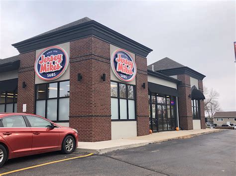 Jersey Mike’s Subs 0.4 miles away from Hardee's Jersey Mike's, a fast-casual sub sandwich franchise with more than 2,500 locations open and under development nationwide, has a long history of community involvement and support.. 