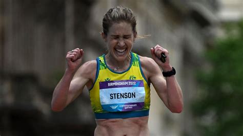 Jess Stenson returns with stunning marathon Commonwealth …