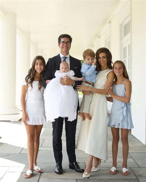 Jesse watters children. Aug 29, 2023 · Emma Watters shares a look into post-baptism party 'The Five' host Jesse Watters and his wife, Emma Watters, had on big smiles for their little daughter Gigi's special day. The photos shared by Emma showed that the Watters were extremely happy for the youngest child of the family over her significant ceremony. 