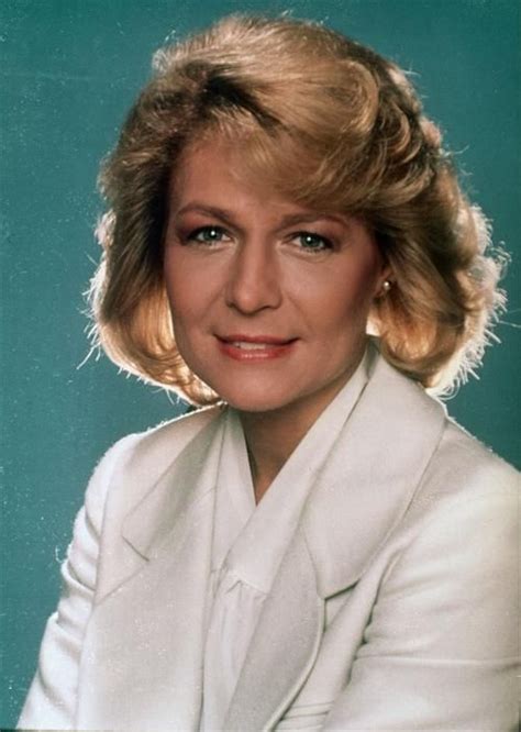 Alanna Nash. 3.93. 84 ratings11 reviews. Her mysterious death in an auto accident ended Jessica Savitch's life at age 36. Her star had slipped since her glory days as NBC's first anchorwoman, but she still had the love of millions of Americans. Only later did they hear the rumors that their Golden Girl was a ferociously driven woman, battling ...