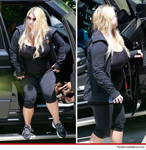 Jessica simpson huge boobs.  Enjoy! Jessica Simpson has two huge obstacles ...
