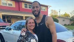 Jessie bates wife. Dec 24, 2020. 14. CINCINNATI — Home game weekends during the season play out exactly the same for Jessie Bates III and his mother, Theresa. She finishes her … 