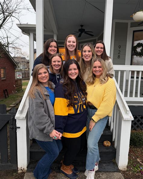 💋 Jessiejohns Onlyfans Leak [HD] 21 Pics