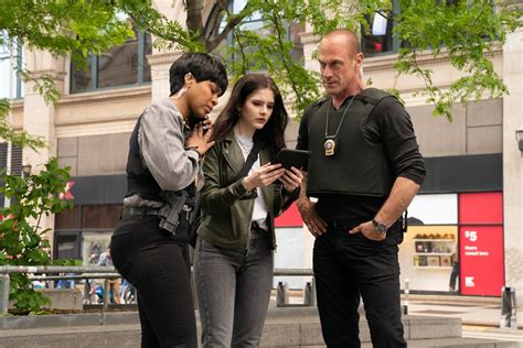 Jet svu organized crime. Stabler’s undercover op comes to an end with Angus ( Stephen Lang) in custody—and agreeing to share all he knows. But what Stabler doesn’t know is that his … 