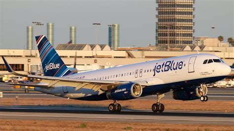 Top Airbus A320 (twin-jet) Photos. Flight status, tracking, and historical data for JetBlue 1247 (B61247/JBU1247) including scheduled, estimated, and actual departure and arrival times.. 