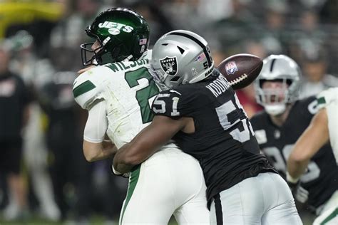 Jets’ touchdown drought up to 36 drives as they lose to Raiders, 16-12