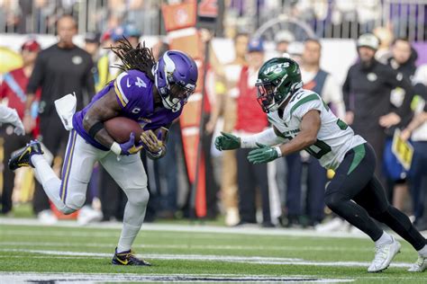 Jets agree to terms with former Vikings running back Dalvin Cook, AP source says