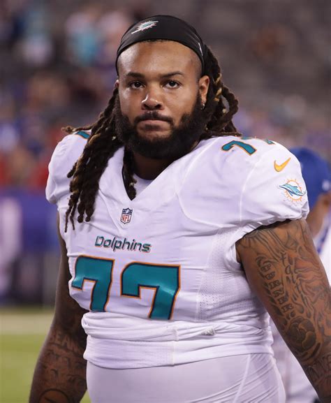 Jets sign former Dolphins and Packers tackle Billy Turner to one-year contract: source