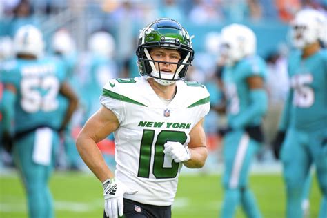 Jets will release Braxton Berrios, make trade for Ravens safety Chuck Clark: source