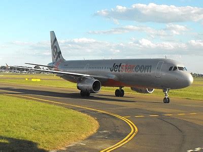 Jetstar review by Brett 2013-02-13 - Airline Ratings