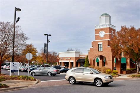  Additional nearby shopping centers include Rosedale Shopping Center, Northcross Commons and Northlake Mall in North Charlotte, Magnolia Plaza, Jetton Village Shoppes, and The Shops at the Fresh Market in Cornelius. Huntersville is located near Lake Norman which boasts 520 miles of shoreline. . 