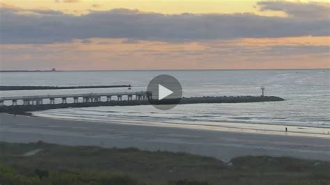Missing the beach? Use our Folly Beach surf cam for 24/7 live views of sun, sand, and surf near Tides Folly Beach Hotel.