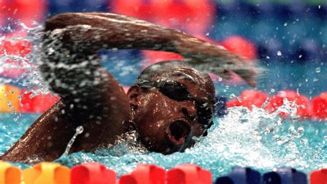 Jeux olympiques natation eric moussambani biography