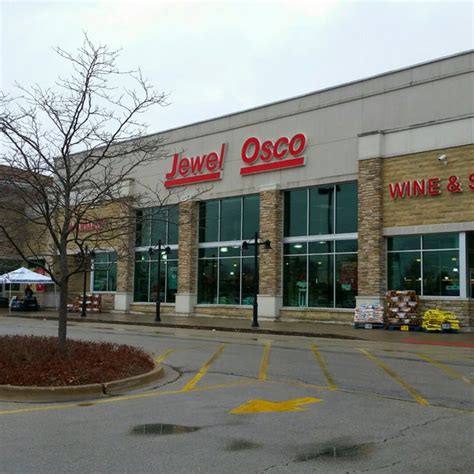 Jewel osco sycamore. Visit your neighborhood Jewel-Osco located at 220 W Peace Rd, Sycamore, IL, for a convenient and friendly grocery experience! From our deli, bakery, fresh produce and helpful pharmacy staff, we've got you covered! Our bakery features customizable cakes, cupcakes and more while the deli offers a variety of party trays, made to order. 