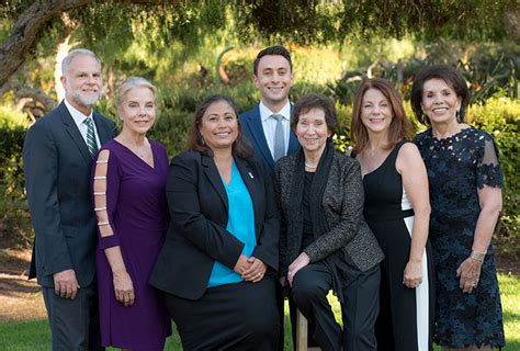 Jewish family services san diego. Dec 12, 2023 · By U-T Staff. Dec. 11, 2023 7:14 PM PT. Jewish Family Service of San Diego hosted its annual Signature Luncheon last month at the Hilton La Jolla at Torrey Pines with nationally renowned Rabbi and ... 