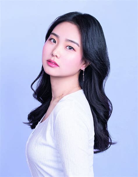 South Korean singer, songwriter, and actress 