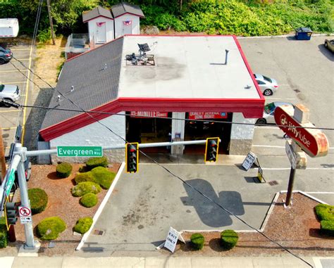 Jiffy lube everett. Saturday. 7:00 AM to 6:00 PM. Sunday. Closed. -Not all services offered at all stores. See All JiffyLube Services. Visit Jiffy Lube - 12807 4th Ave W, Everett for reliable auto care. We specialize in efficient oil changes, top-notch maintenance services, and more. 