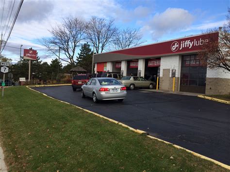 At Jiffy Lube ®, we'll share your vehicle manufacturer’s recommendations and review your personal driving conditions.Then we’ll discuss how normal and severe driving conditions can affect your oil change service interval. Finally, we’ll advise you on what oil change interval is recommended by your vehicle manufacturer so you can choose the …. 
