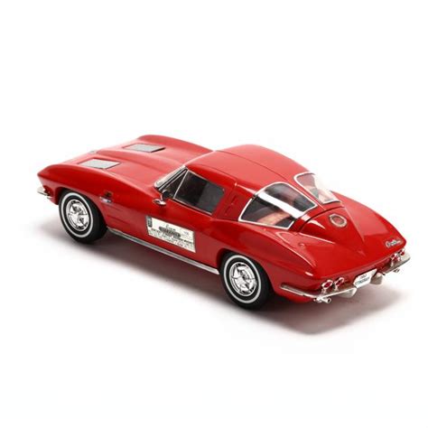 Jim Beam Kentucky Straight Bourbon Whiskey, Corvette Decanter ...