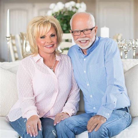 Jim baker. Tammy divorced Jim while he was in prison. He is now remarried to Lori Beth Graham, with whom he adopted five children and started a new ministry show called The Jim Bakker Show, where he focuses on a lot of end of days prophesying and sells Doomsday prepper supplies. Clearly, he learned a lot in … 