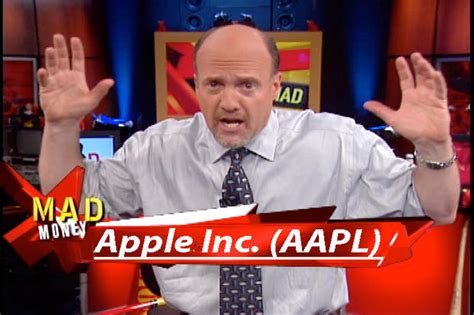 Some of Jim Cramer's top growth stock picks include Apple