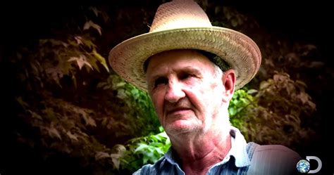 Jim tom moonshiners. Marvin “Jim Tom” Hedrick, the colorful master distiller from Discovery’s Moonshiners, passed away this morning, according to his co-stars Eric “Digger” Manes and Mark … 