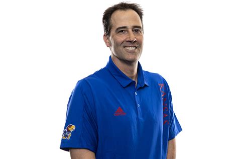 Jim zebrowski. Jim Zebrowski brings a wealth of NCAA coaching experience with him to his first season as the quarterbacks coach at Kansas. A coaching veteran in the Big Ten and Mid-American Conference, Zebrowski brings 29 years of experience to the Jayhawks, including four seasons at Buffalo as the quarterbacks coach and co-offensive coordinator. ... 