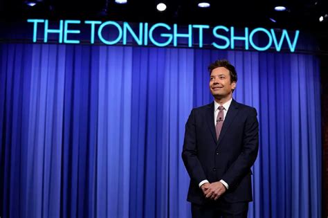 Jimmy Fallon se disculpa con su personal tras las acusaciones de un ambiente de trabajo difícil en “Tonight Show”