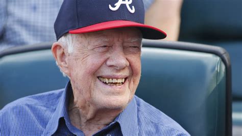 Jimmy carter lives. Photo: Dave Kotinsky/Getty Images. On his 98th birthday, Jimmy Carter has once again set a new record as the longest-living United States president. He's held the title since March of 2019, months ... 